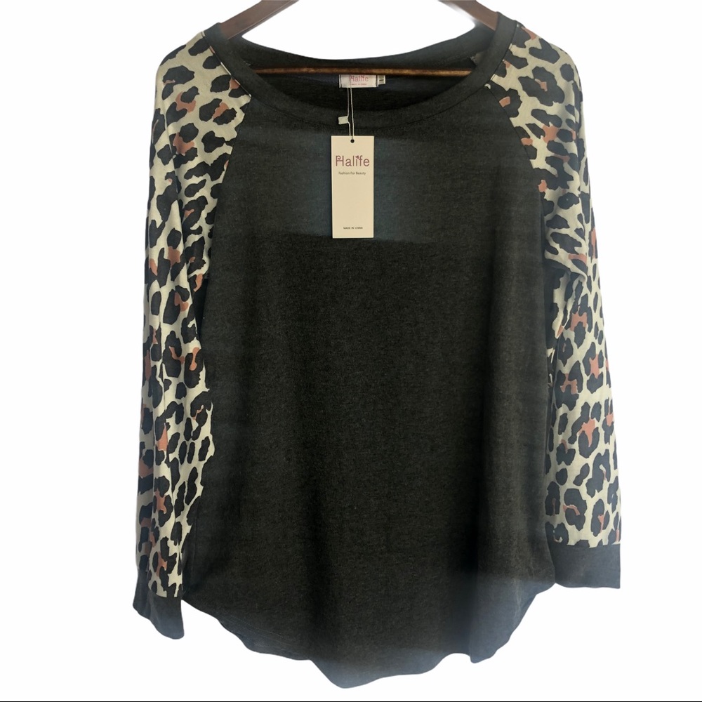 NWT Halife Leapord Long Sleeved L Shirt